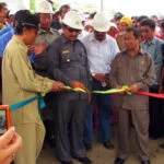 Jalan Berliku Proyek Bendungan Bintang Bano di Sumbawa Barat - Gunting Pita Tanda Dimulainya Proyek Bendungan Bintang Bano Pada Tahun 2010
