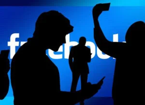 Semua Layanan Media Sosial Milik Facebook Mati Total - Facebook Down