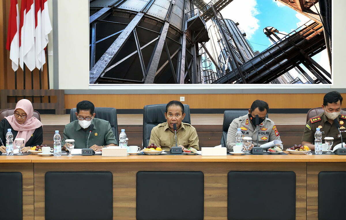 16 Kades di KSB Akan Berhenti, Pilkades Serentak Segera Digelar - Rapat Persiapan Pilkades Serentak di Sumbawa Barat